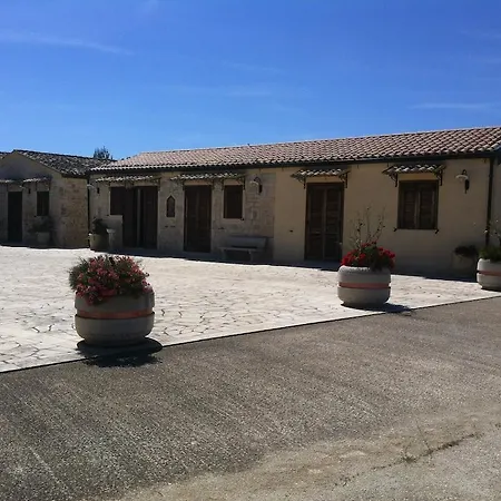 Oasi Di Cava Ispica Farm stay *